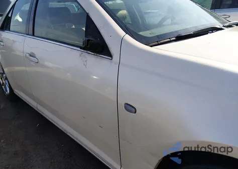 2007 Cadillac Sts V8 z USA, uszkodzony, nr VIN 1G6DC67A870134732